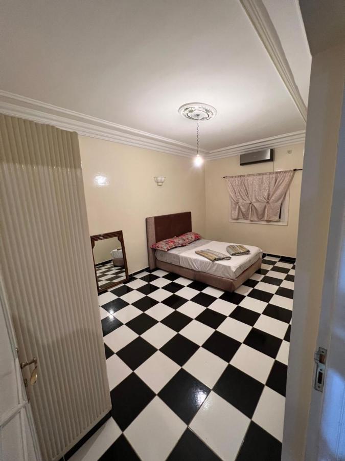 Tres Propre Appartement 85 M2 Marrakesh Luaran gambar